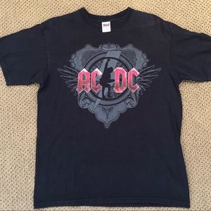 AC⚡️DC Men’s Large Original Concert Tour Tee
